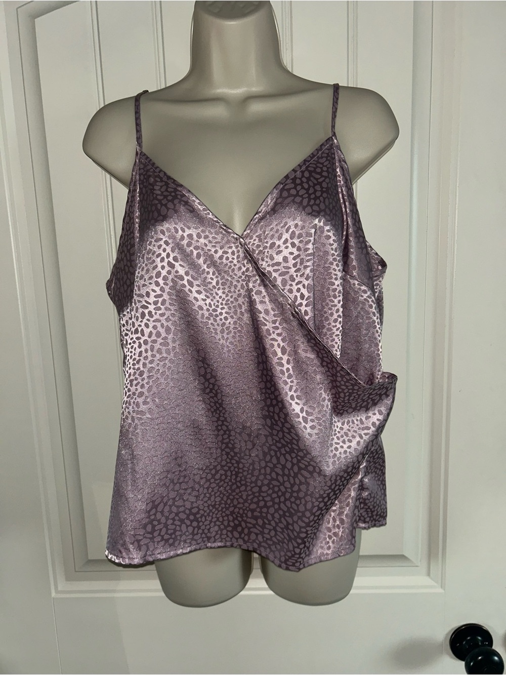 NEW Lush Silky Mauve Animal-Print Cami Top - Women Sz L